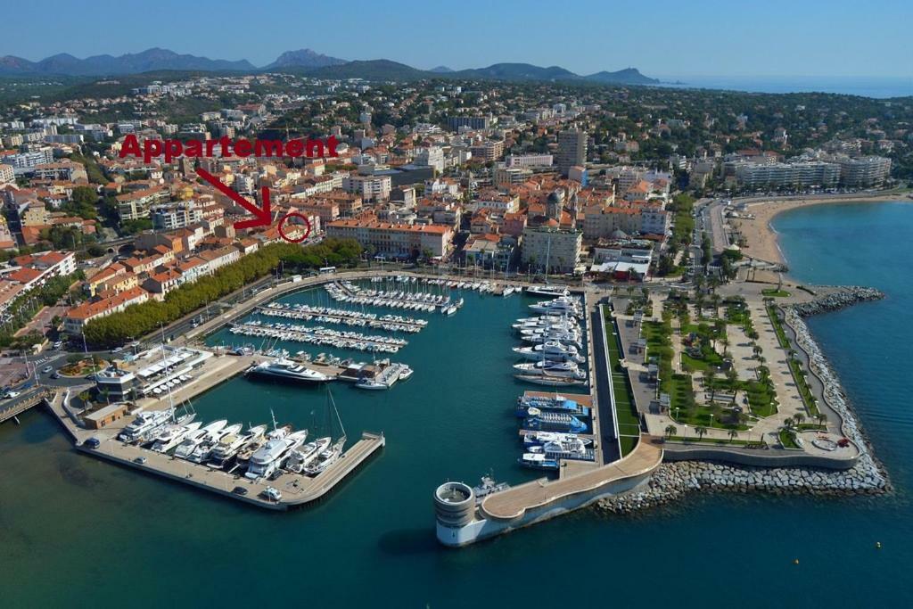 Petit Vauban Apartamento Saint-Raphaël Exterior foto